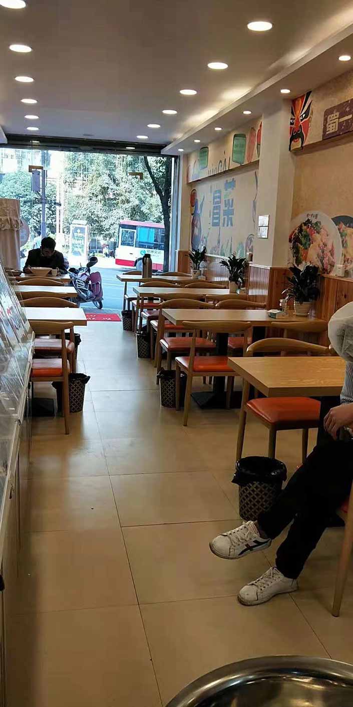 云南昭通水富冒菜店